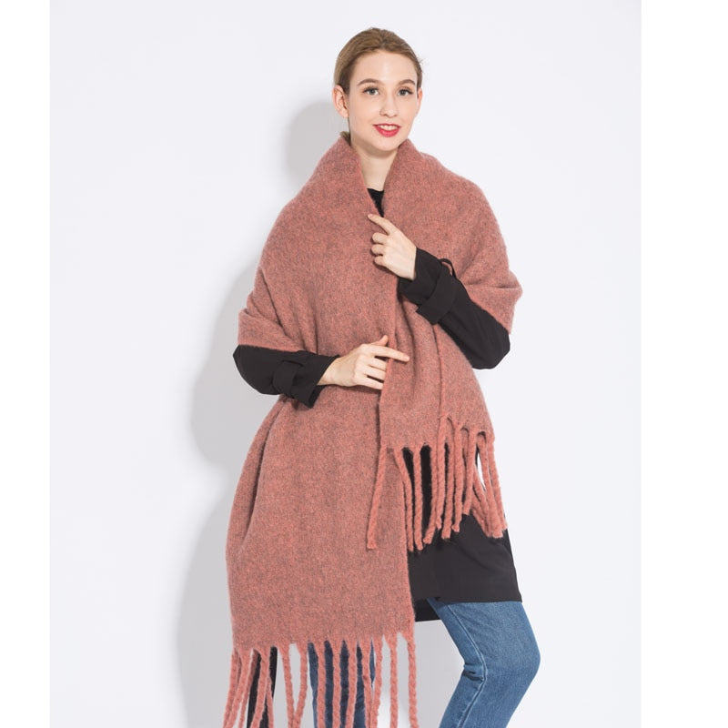 Cashmere Women's Scarf in Plaid Print