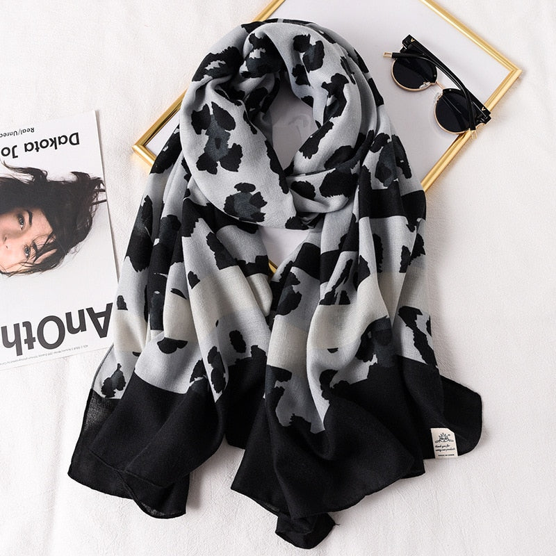 Women's Warm Winter Scarf