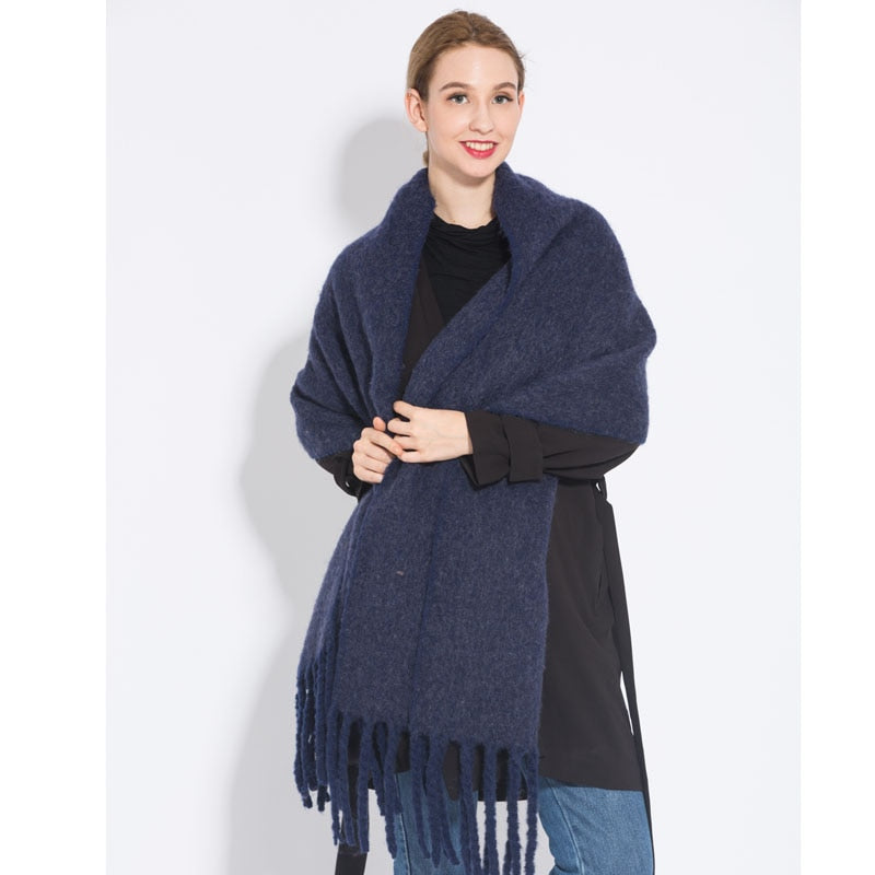 Cashmere Women's Scarf in Plaid Print