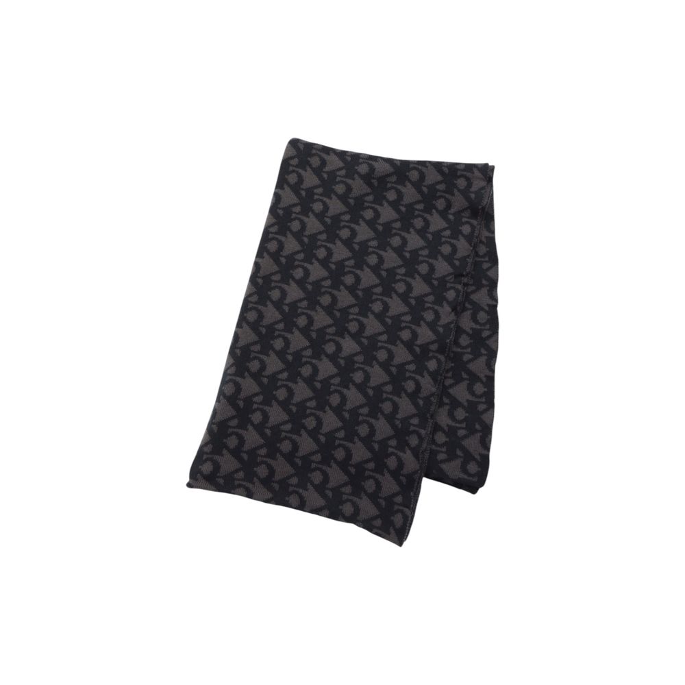 Lenço Calvin Klein Jeans preto em poliéster reciclado