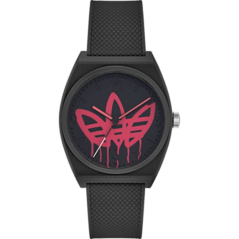 Adidas Uhr aus schwarzem Synthetikmaterial