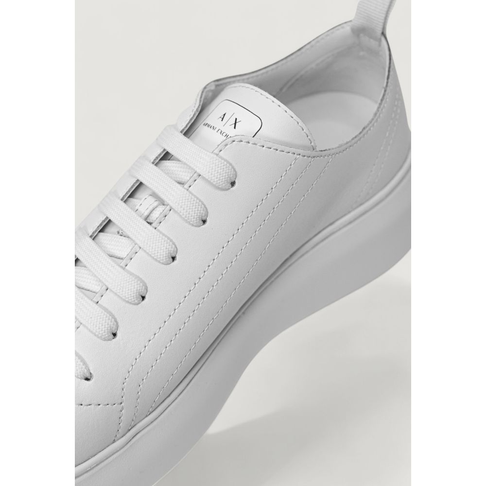 Armani Exchange Sneaker aus weißem Leder