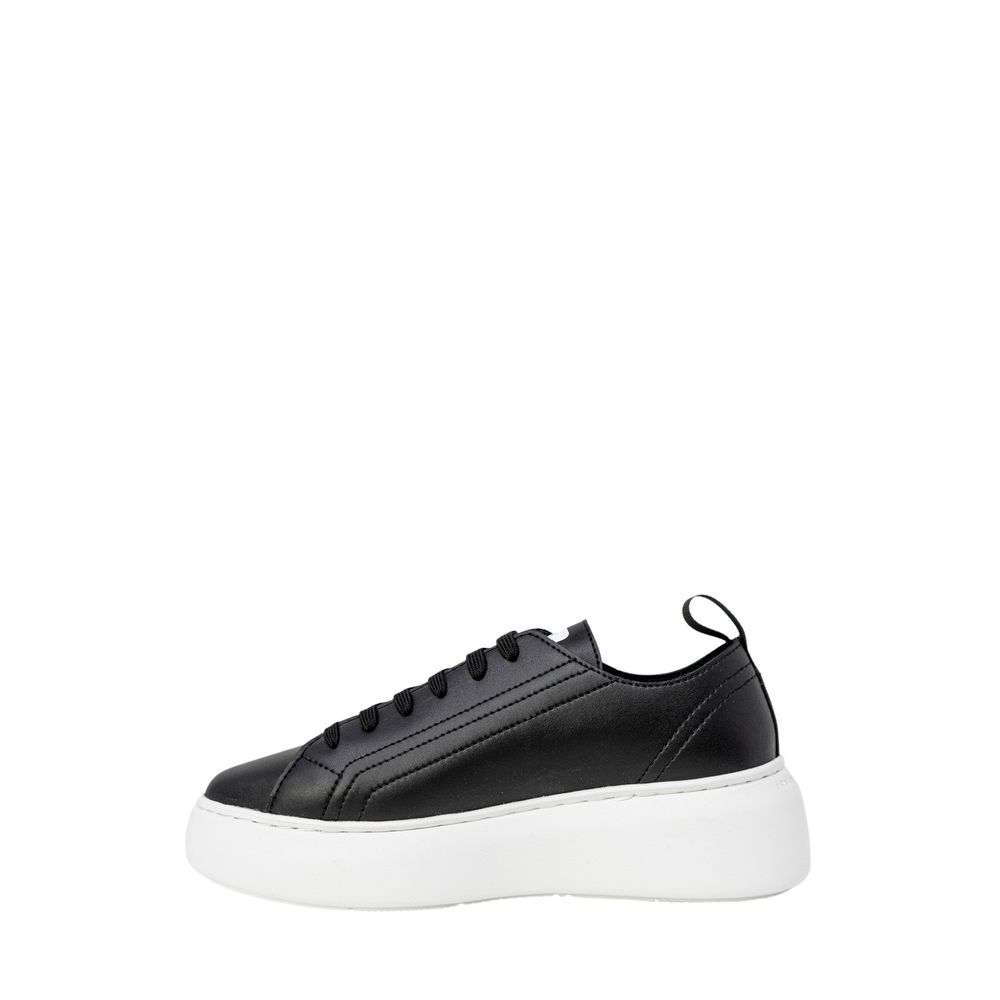 Armani Exchange Sneaker aus schwarzem Kunstleder