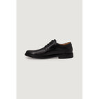 Clarks Black Leather Oxfords And Derby