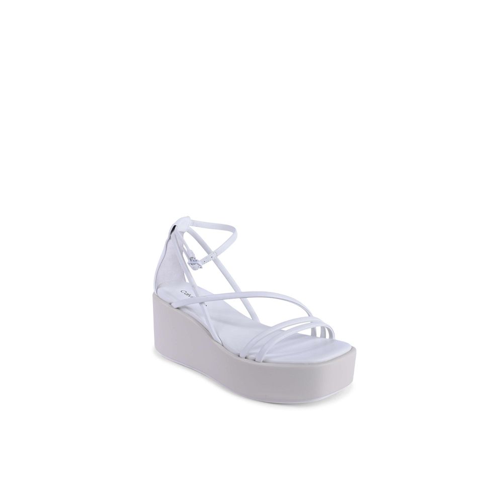 Weiße Calvin Klein Plateau-Sandalen aus Leder
