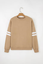 Sweatshirt folgada às riscas bege claro estilo preppy com mangas