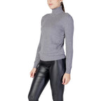 Strickwaren für Chorsängerinnen