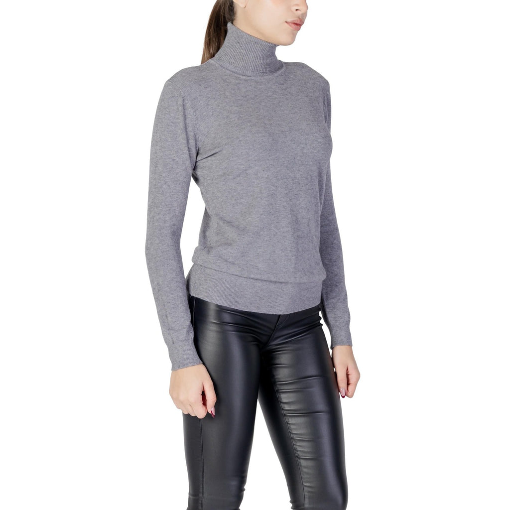 Strickwaren für Chorsängerinnen